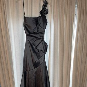 Dark grey/silver prom dress